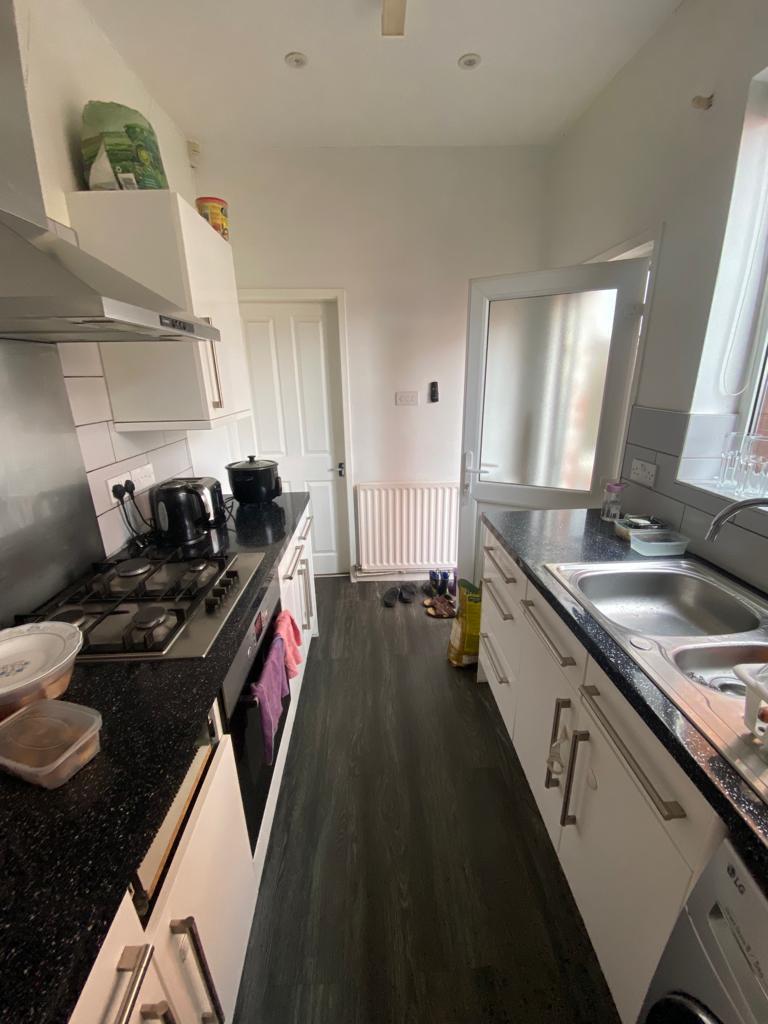 2 bed house to rent in Stockton Road, Coventry 3