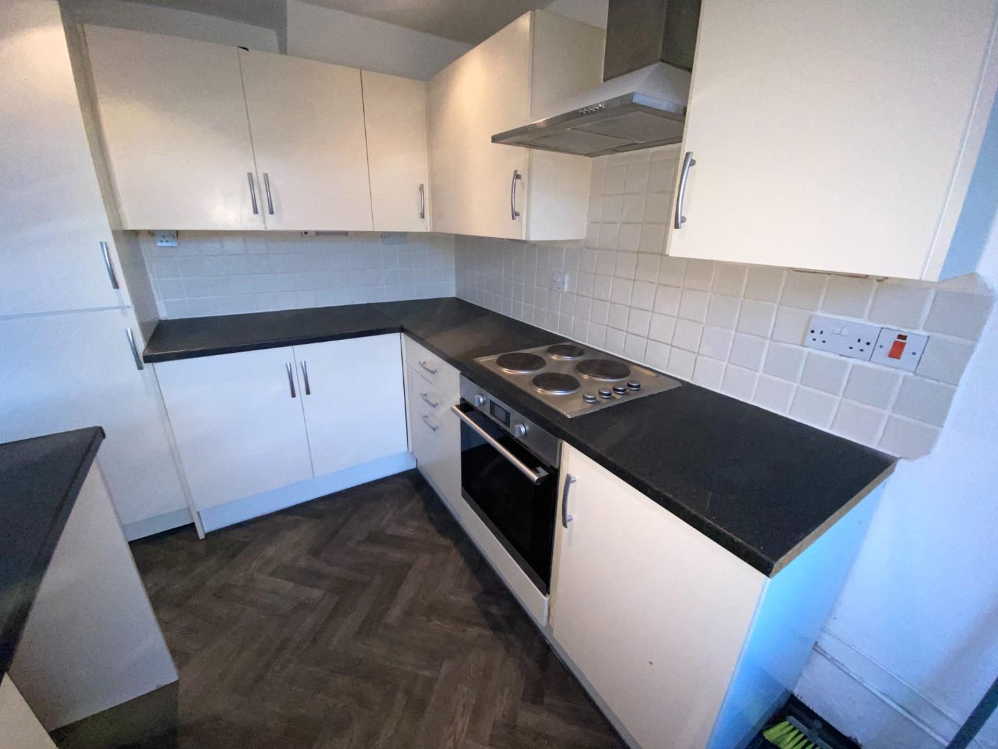 3 bed end of terrace house to rent in Princethorpe Way, Coventry 8