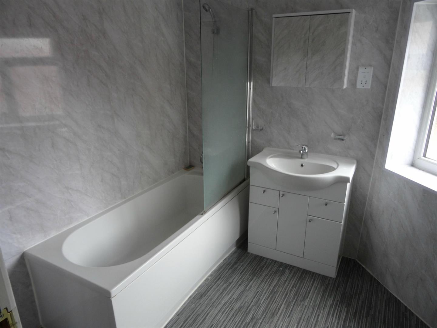 2 bed flat to rent in Station Street East, Coventry  - Property Image 5