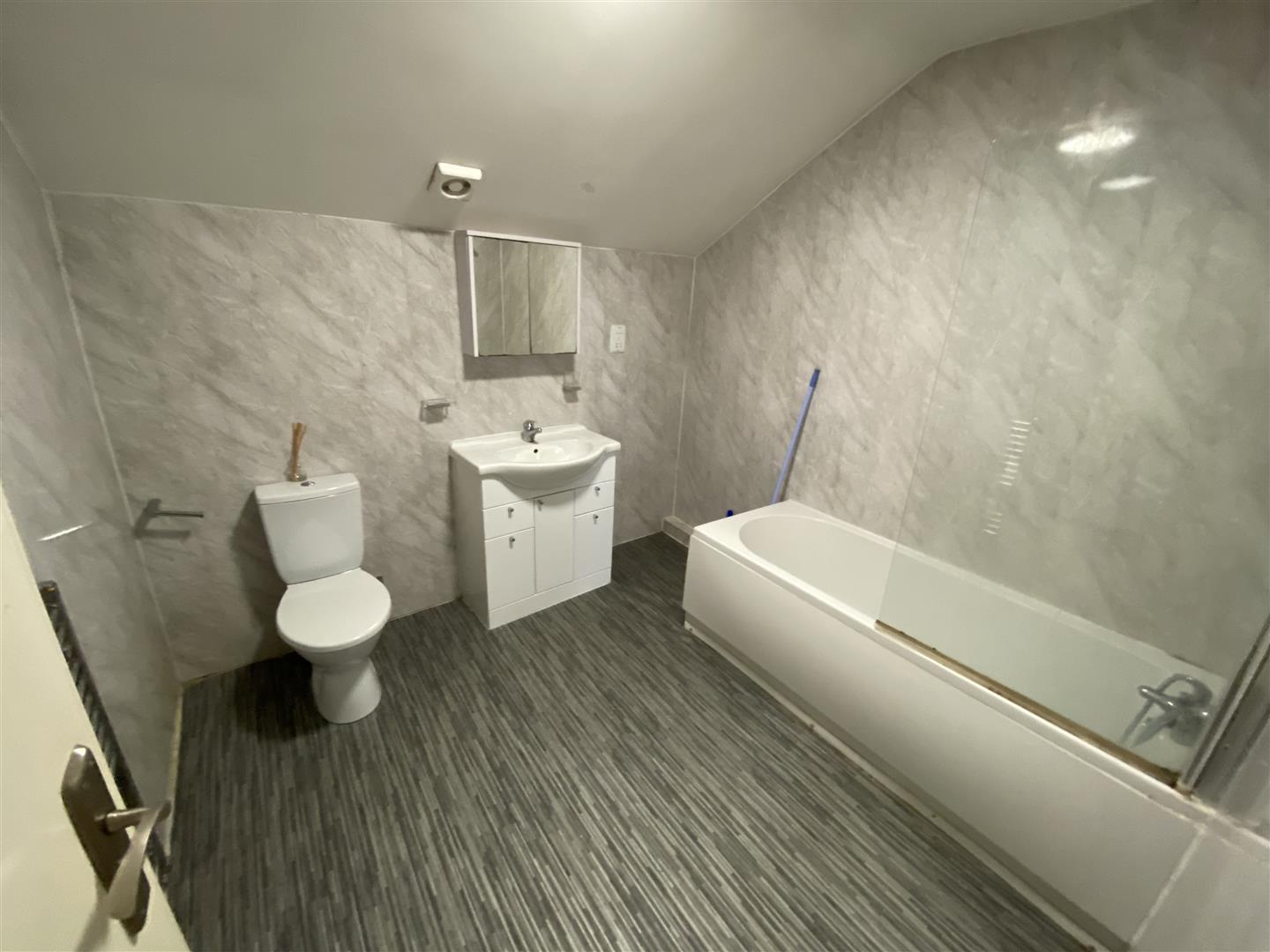 3 bed apartment to rent in Station Street East, Coventry  - Property Image 3