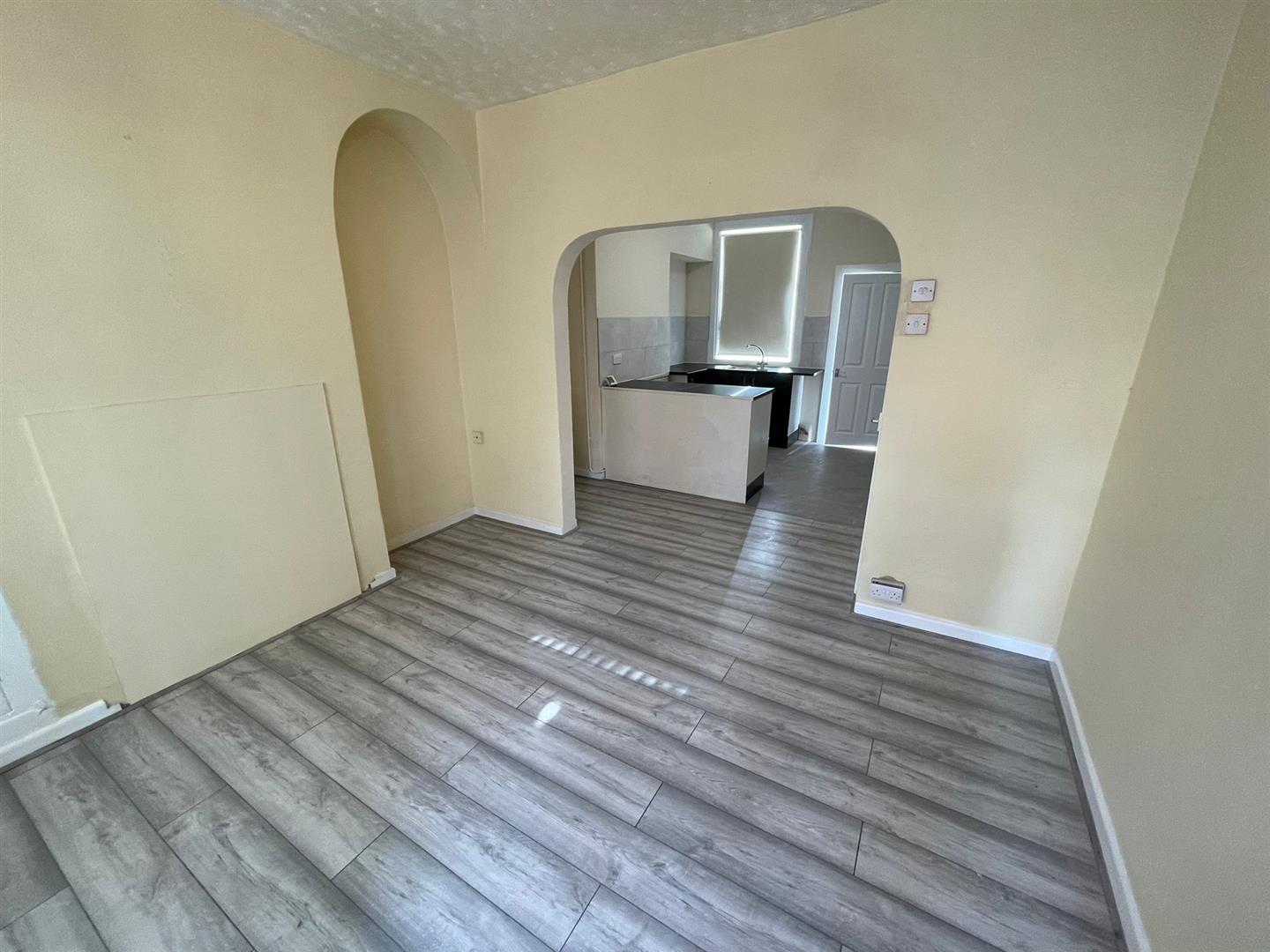 2 bed terraced house to rent in Edgwick Road, Coventry - Property Image 1