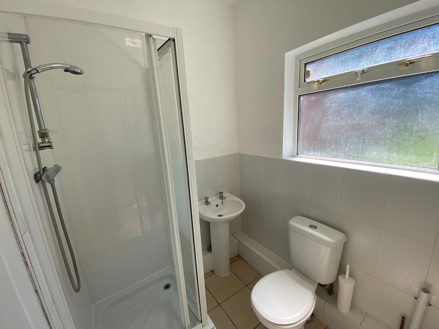 4 bed terraced house to rent in Northfield Road, Coventry  - Property Image 4