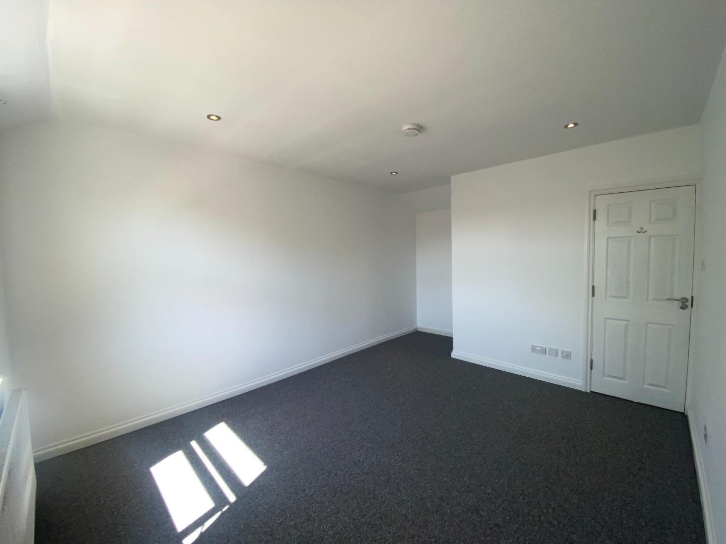 4 bed terraced house to rent in Northfield Road, Coventry  - Property Image 7