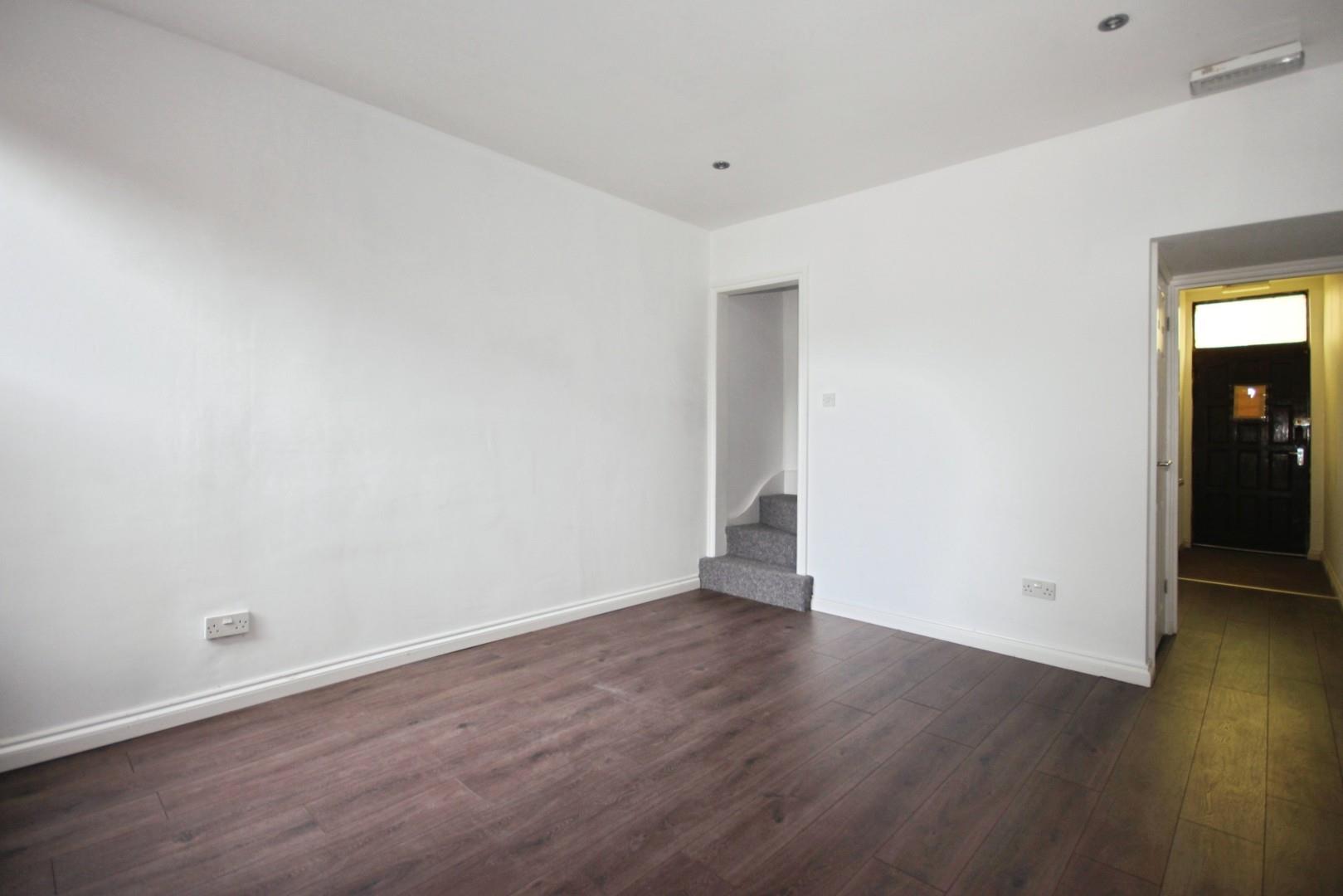 4 bed terraced house to rent in Northfield Road, Coventry 11