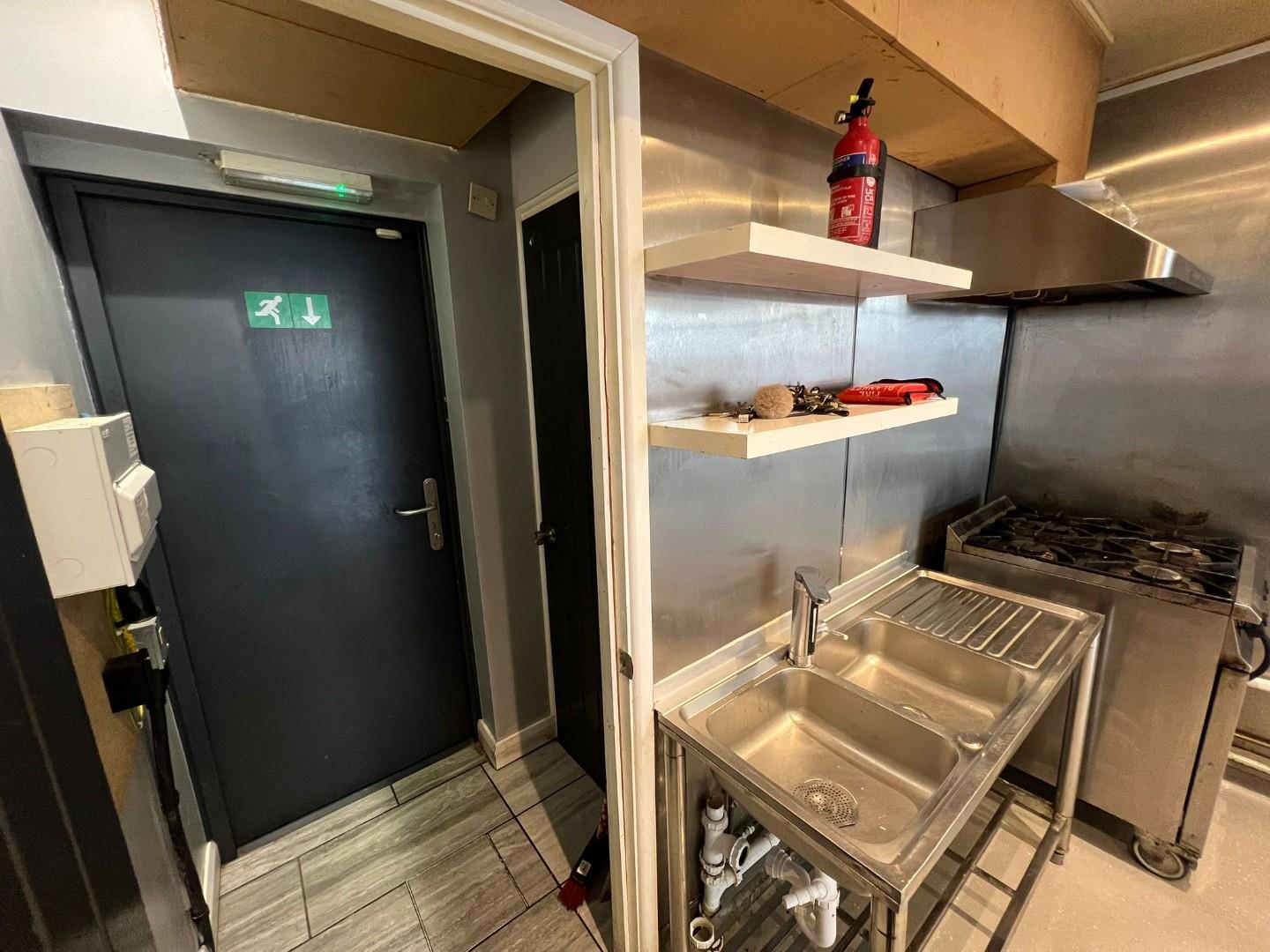 Takeaway to rent in Holbrook Lane, Coventry  - Property Image 9