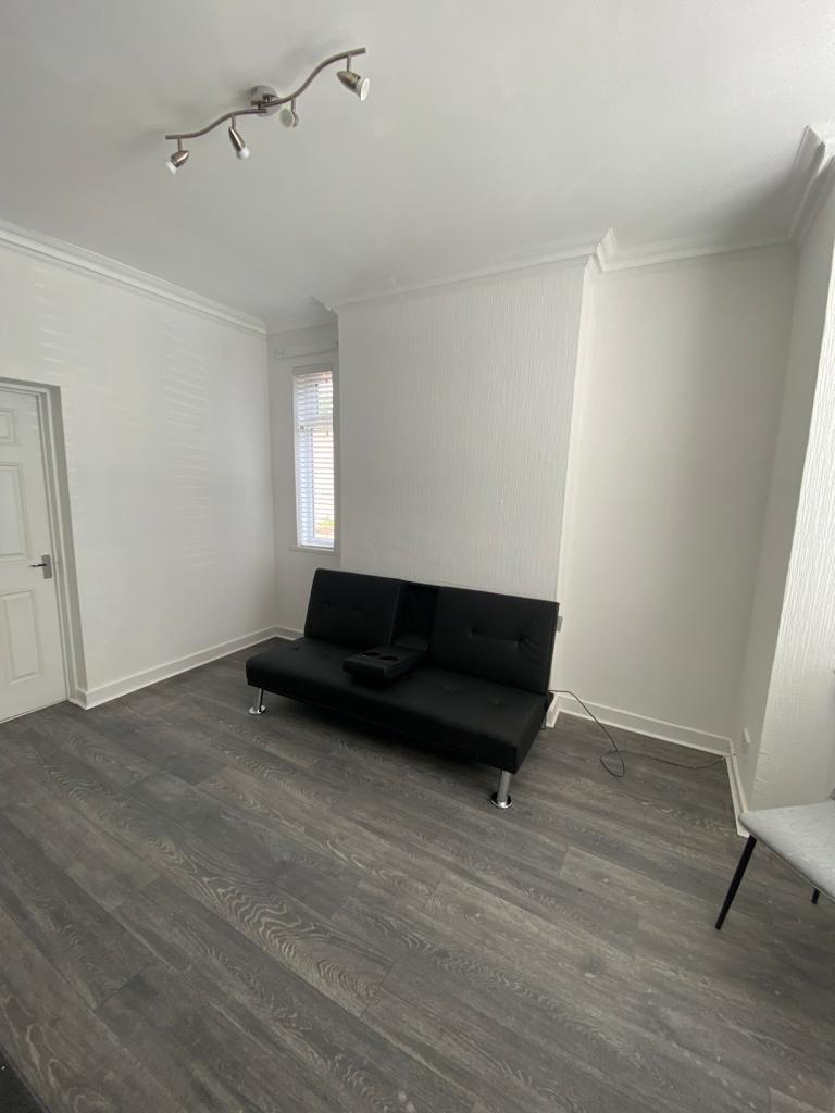 1 bed studio flat to rent in Pridmore Road, Coventry  - Property Image 6