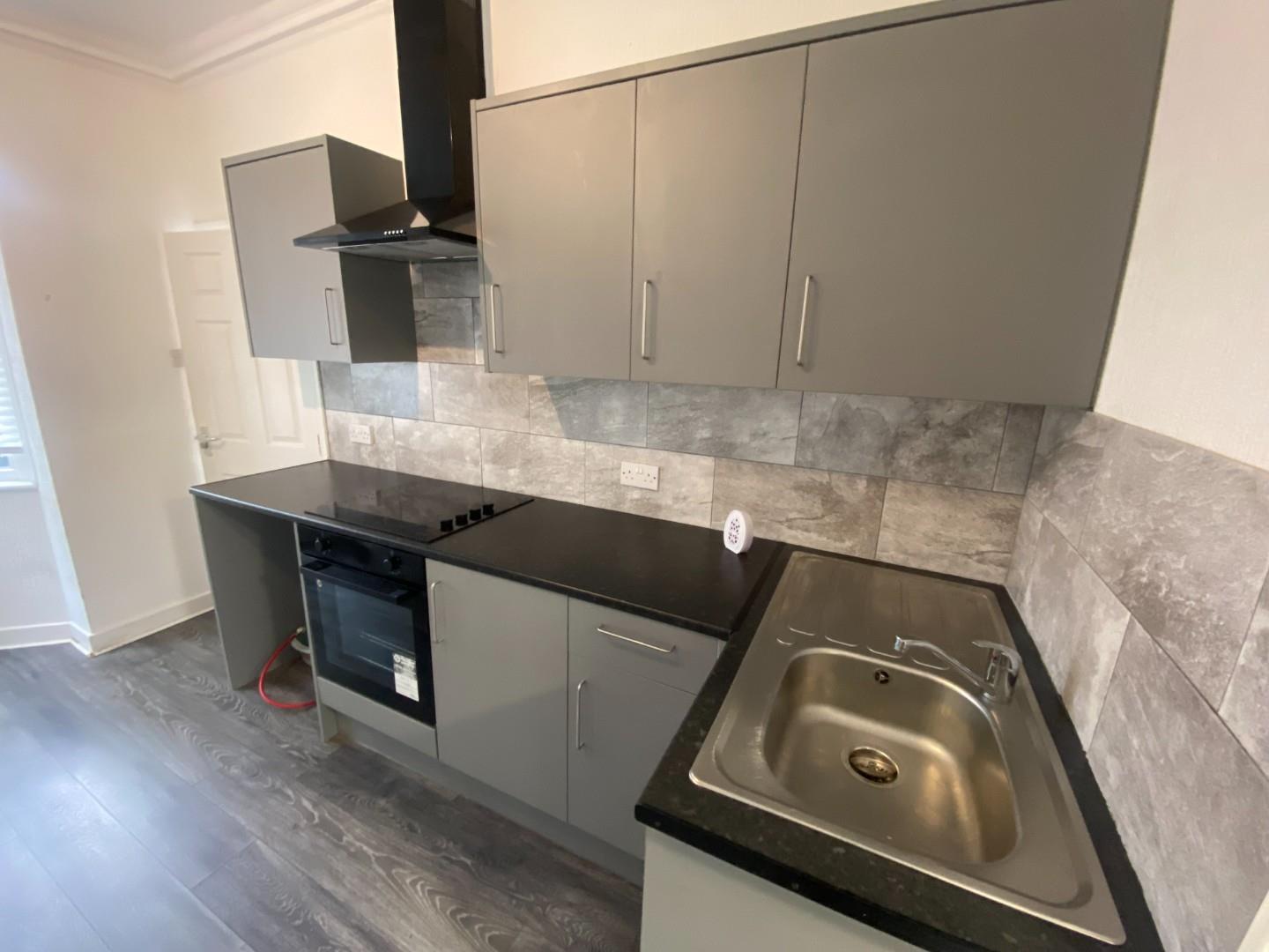 1 bed studio flat to rent in Pridmore Road, Coventry  - Property Image 5