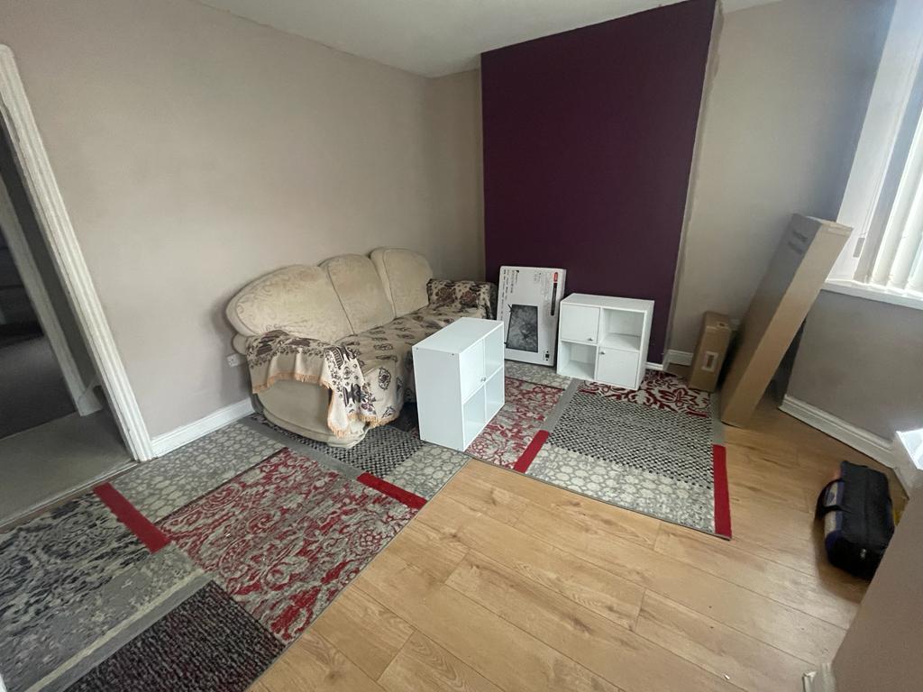 2 bed terraced house to rent in Arbury Avenue, Coventry  - Property Image 2