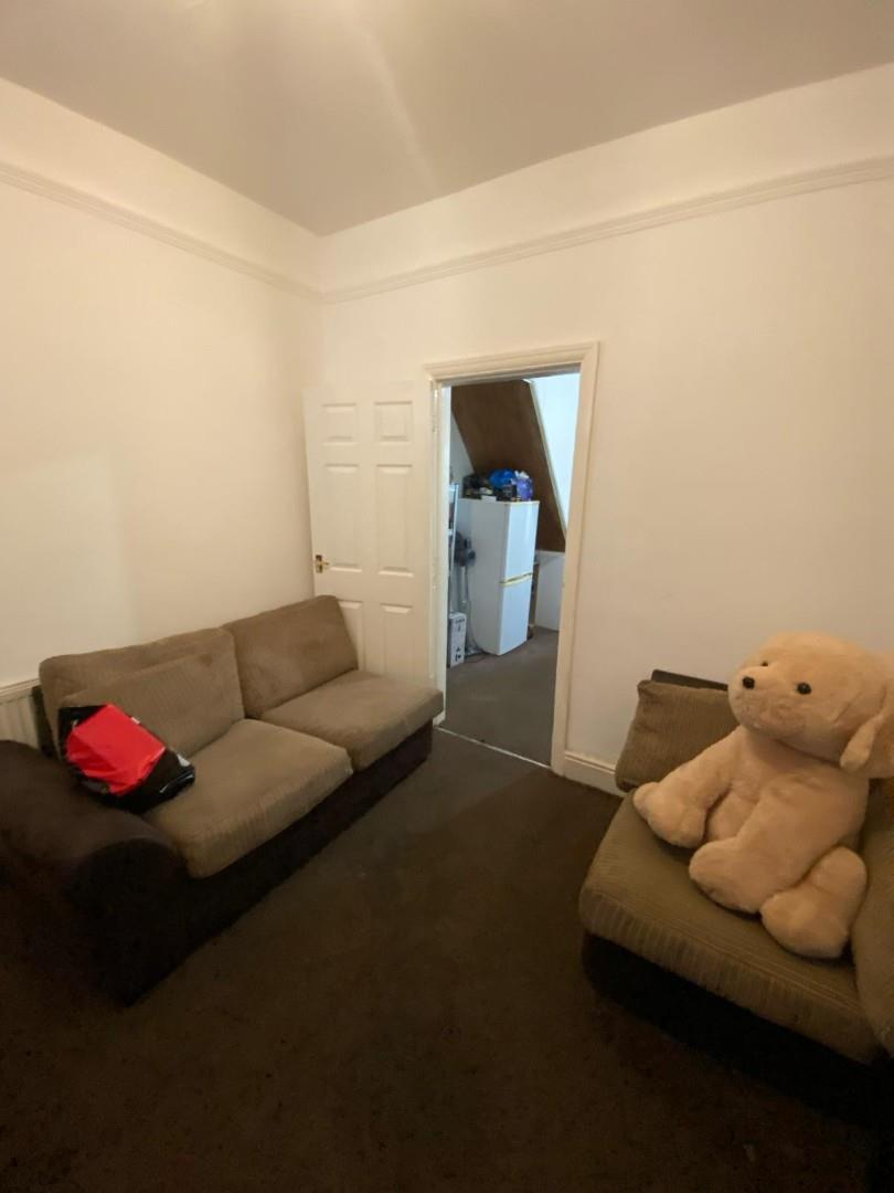 2 bed terraced house to rent in Caludon Road, Coventry 2