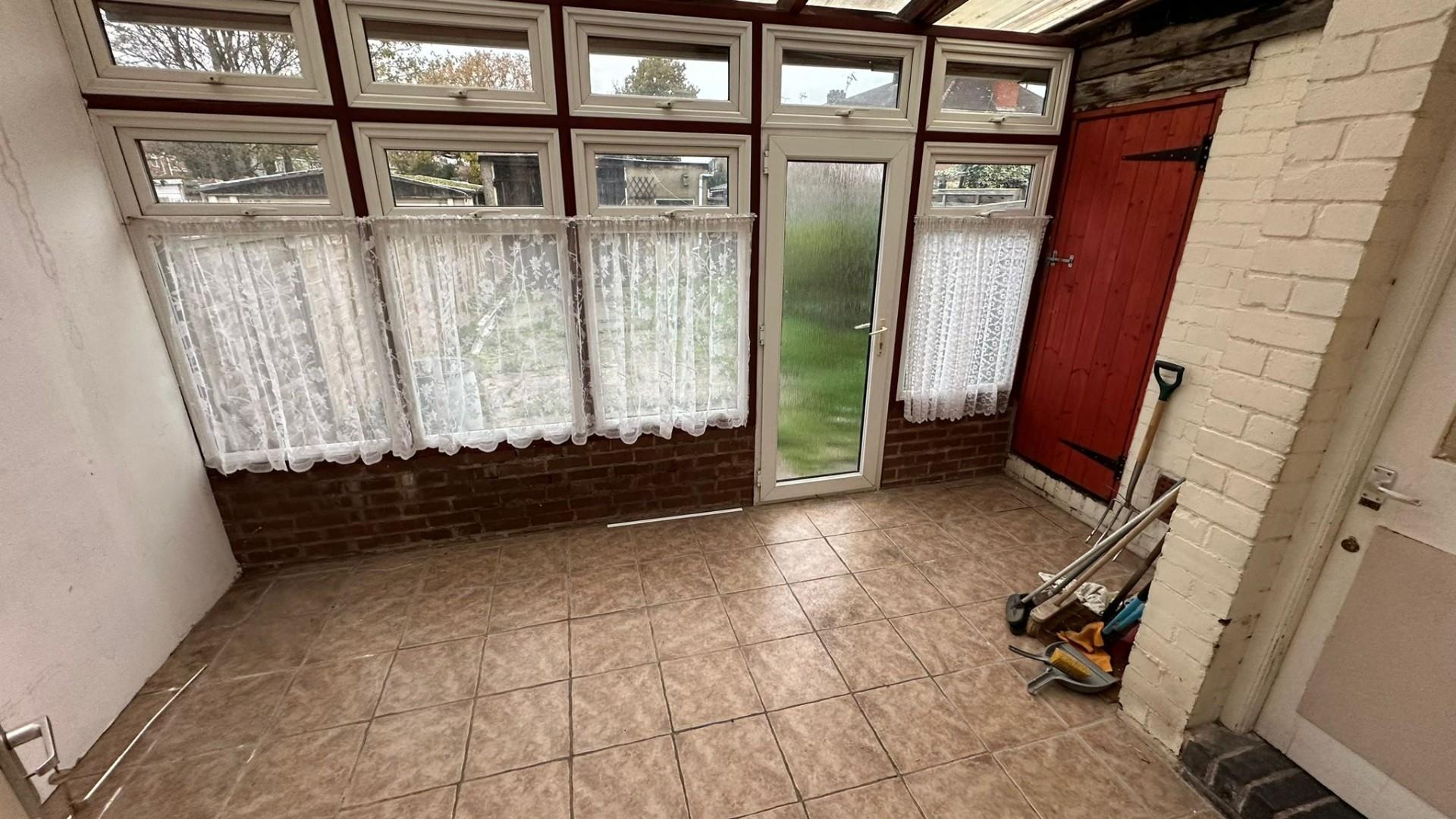 3 bed terraced house for sale in Holbrook Lane, Coventry  - Property Image 5