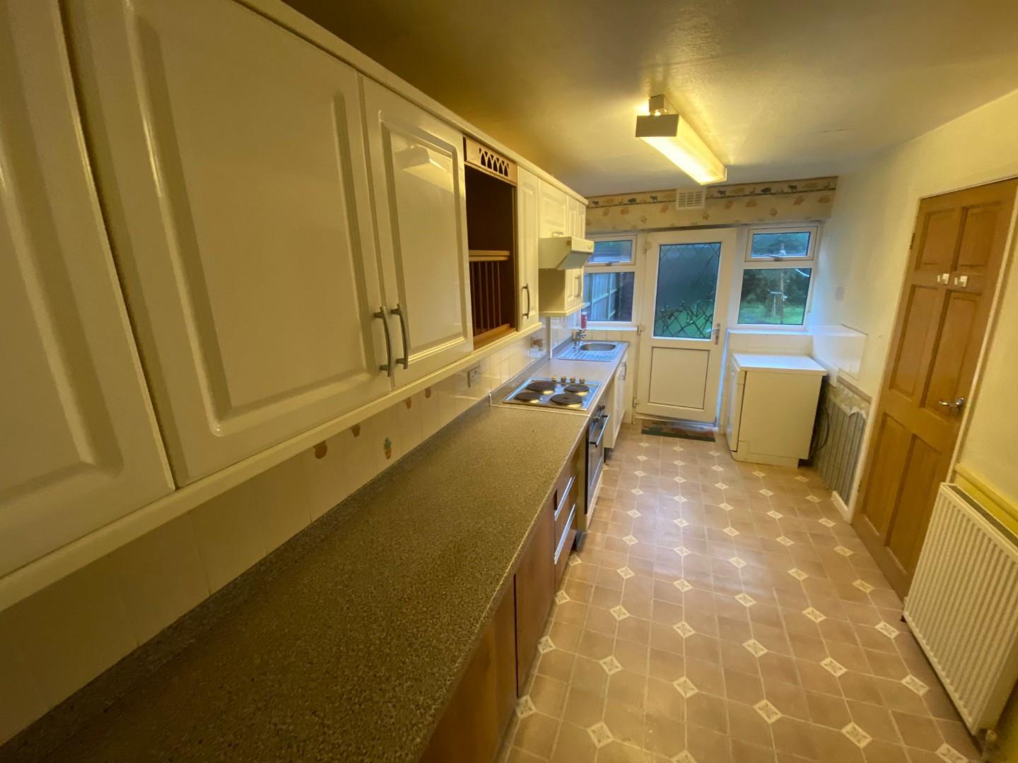 3 bed semi-detached house to rent in Tregorrick Road, Coventry  - Property Image 3