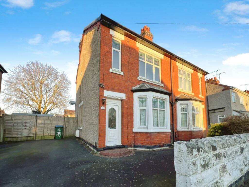 3 bed semi-detached house to rent in Grange Road, Longford, CV6 