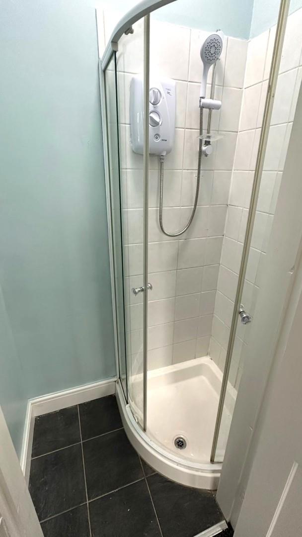 3 bed semi-detached house to rent in Grange Road, Longford 6