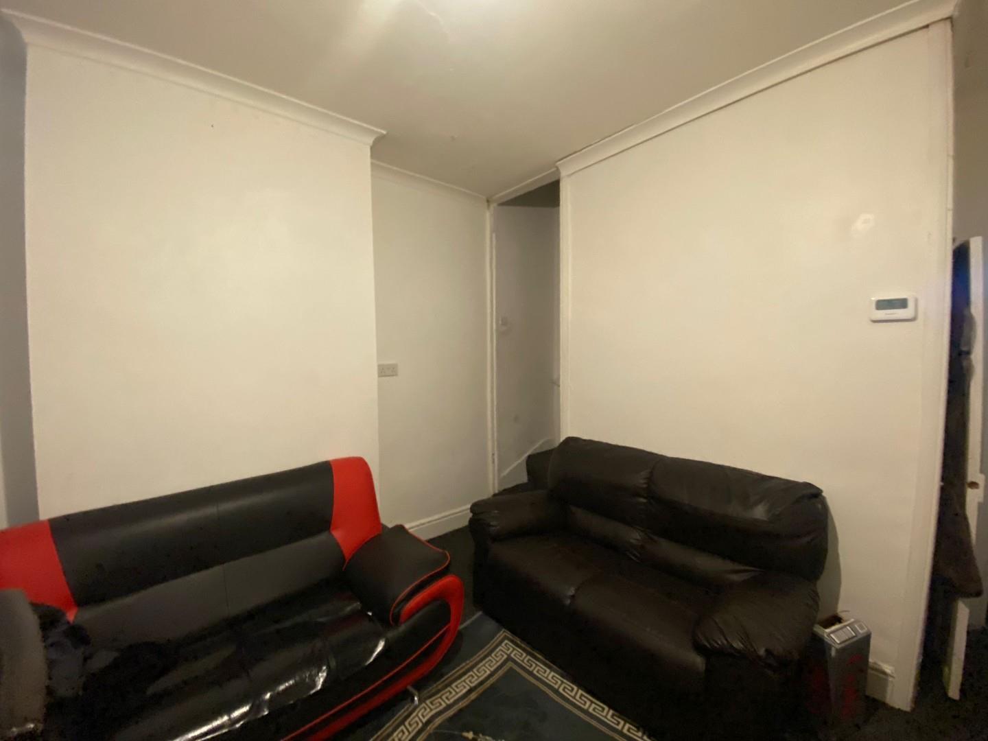 3 bed terraced house for sale in Park Street, Coventry  - Property Image 3