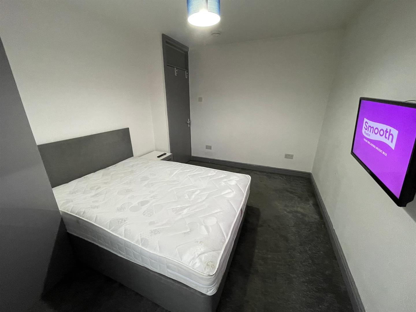 5 bed house share to rent in King Georges Ave, Coventry  - Property Image 3
