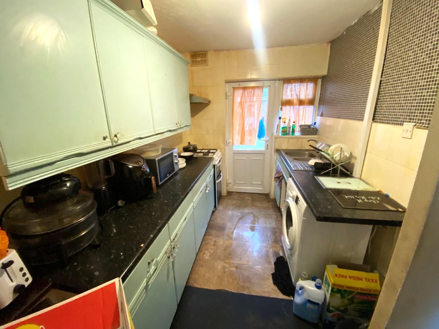 3 bed terraced house for sale in Cubbington Road, Coventry  - Property Image 3