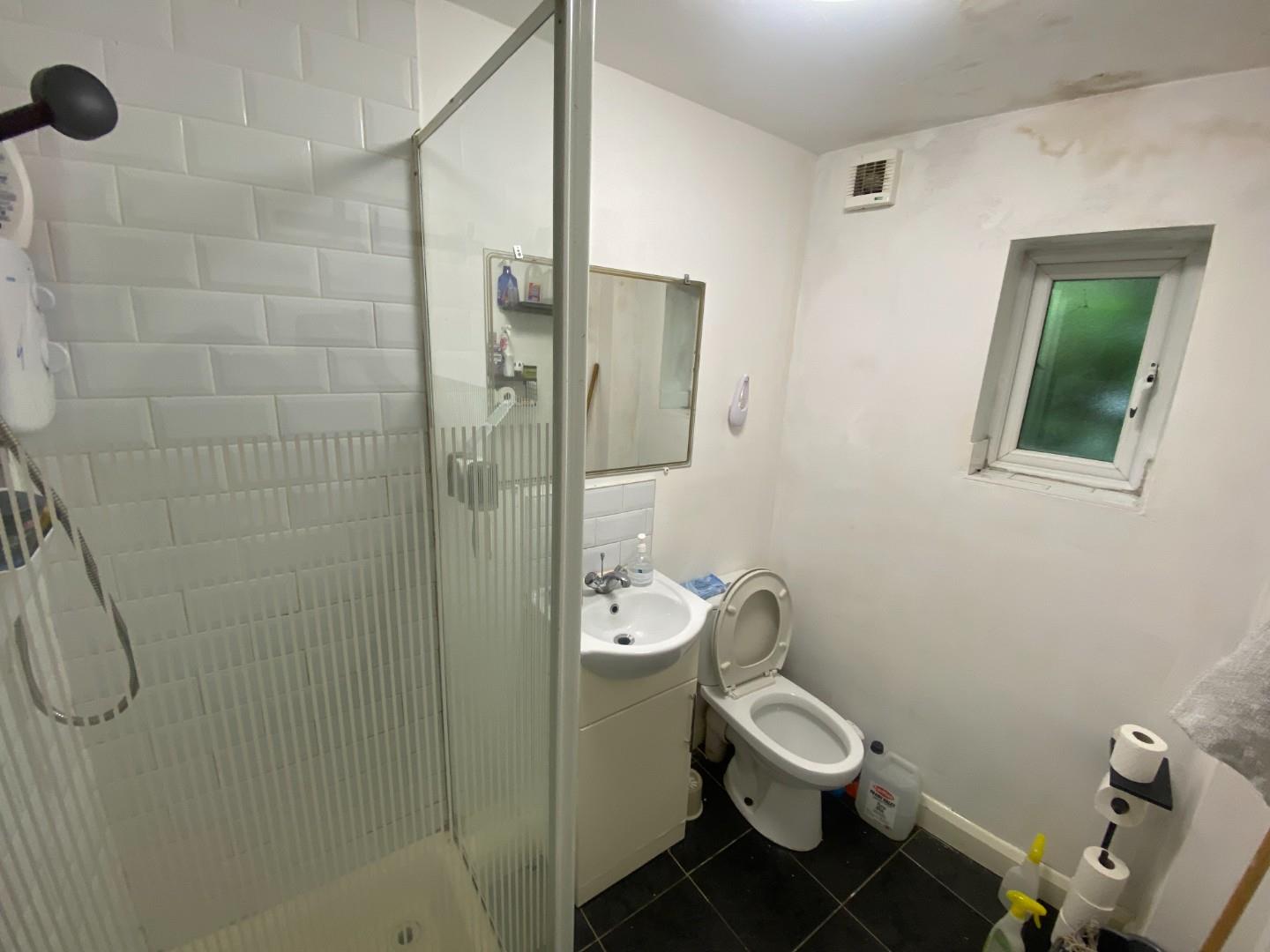 6 bed block of apartments for sale in Old Church Road, Coventry 2