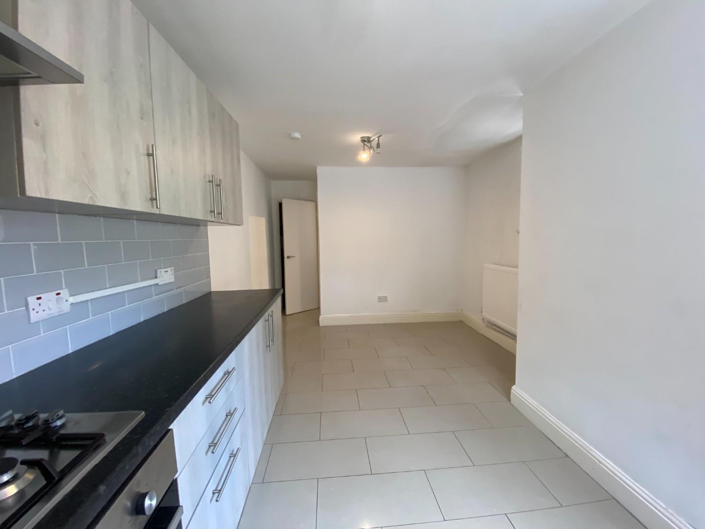 4 bed house to rent in Bedworth Road, Coventry  - Property Image 6