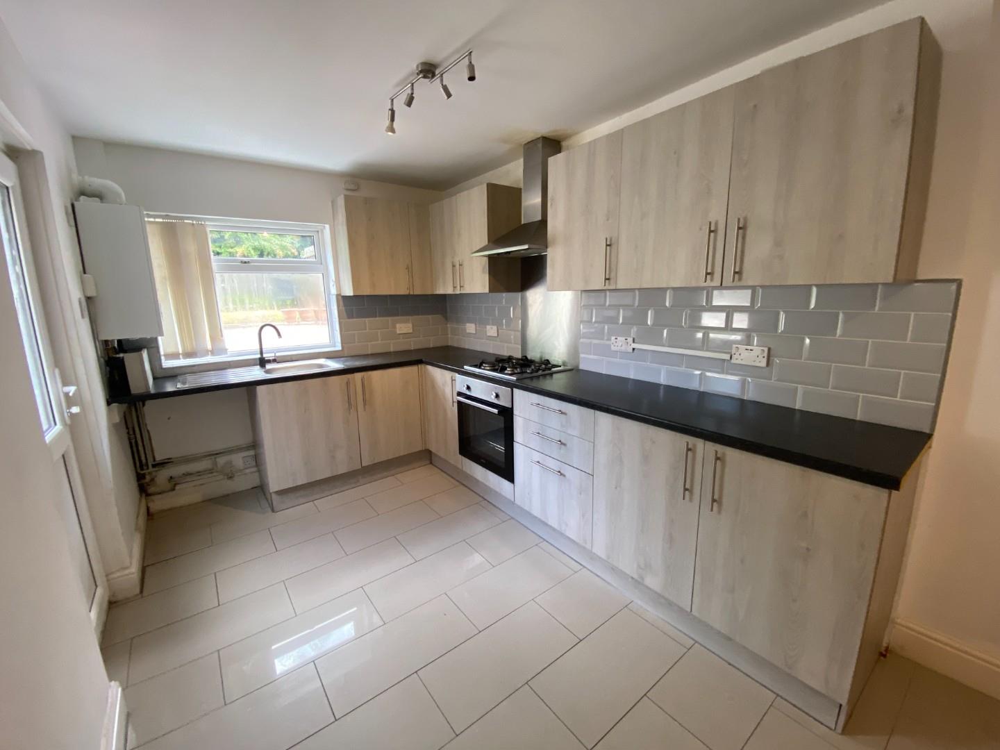 4 bed house to rent in Bedworth Road, Coventry  - Property Image 5