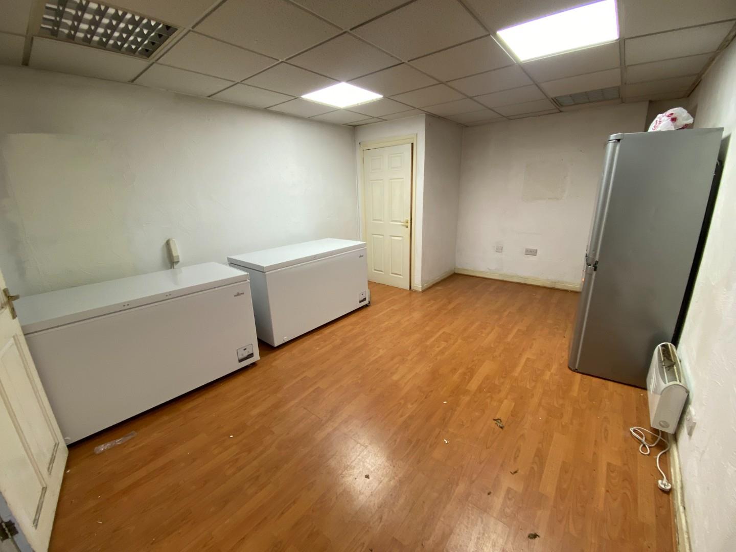 Commercial property to rent in St. Lawrences Road, Coventry  - Property Image 3