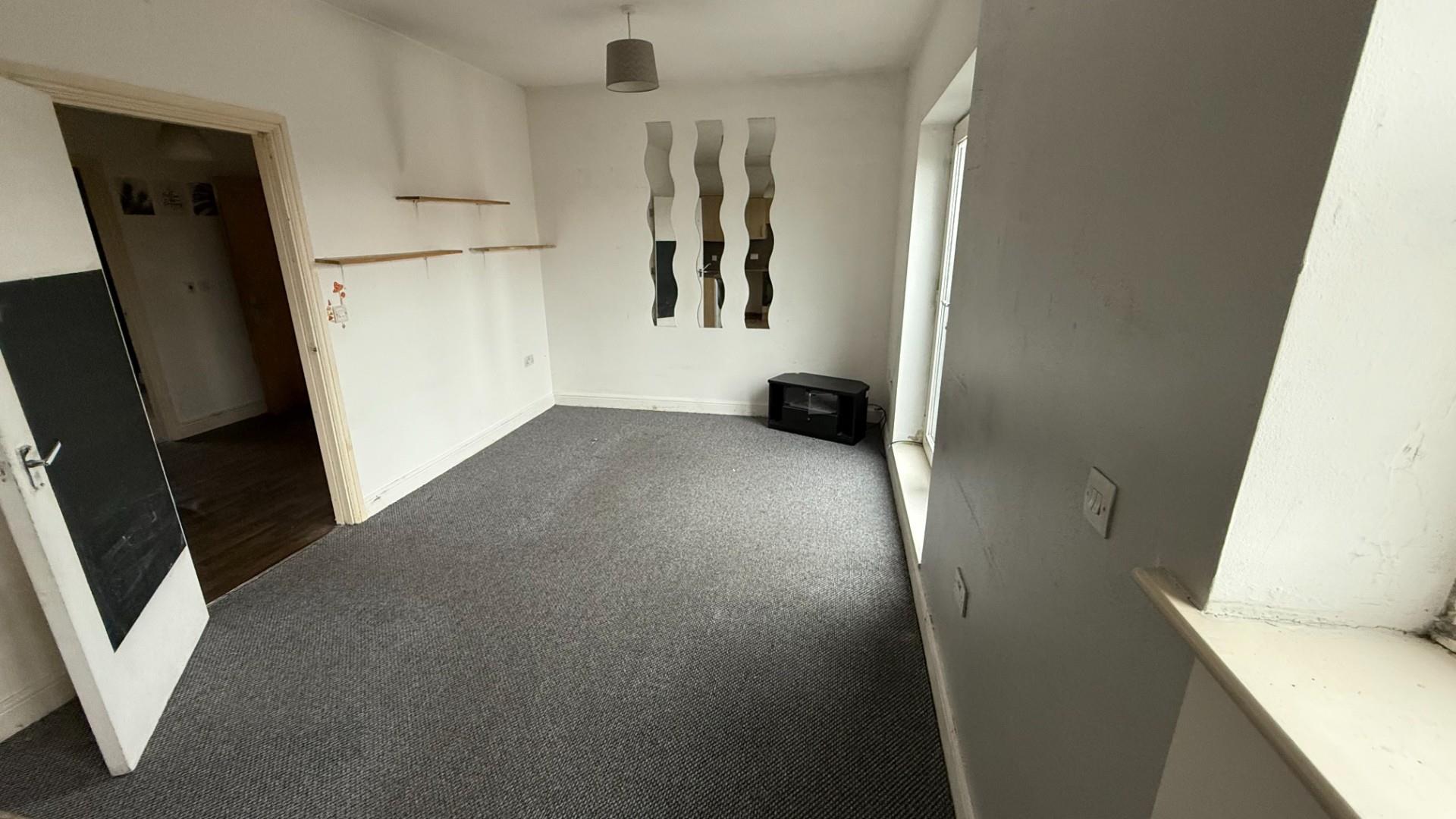 2 bed flat for sale in Brickhouse Lane South, Tipton 2