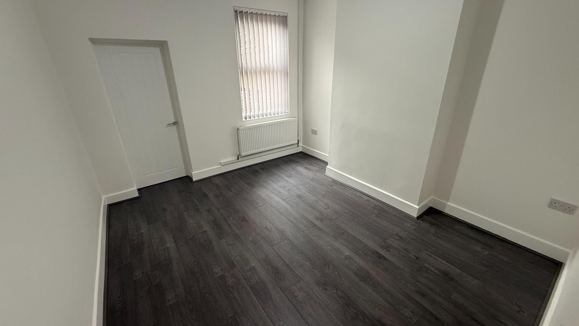 2 bed terraced house to rent in Lockhurst Lane, Coventry 3