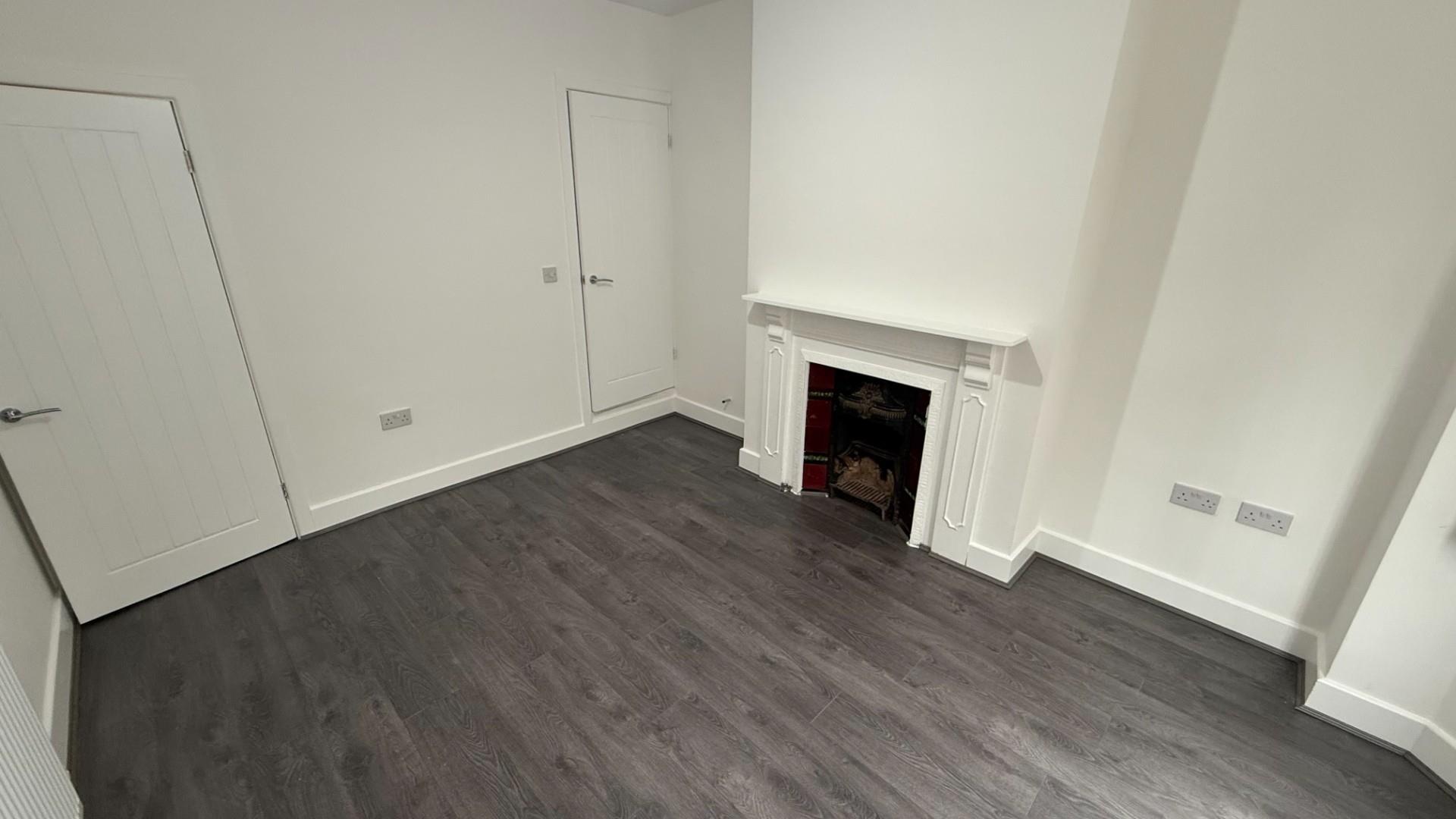 2 bed terraced house to rent in Lockhurst Lane, Coventry 1