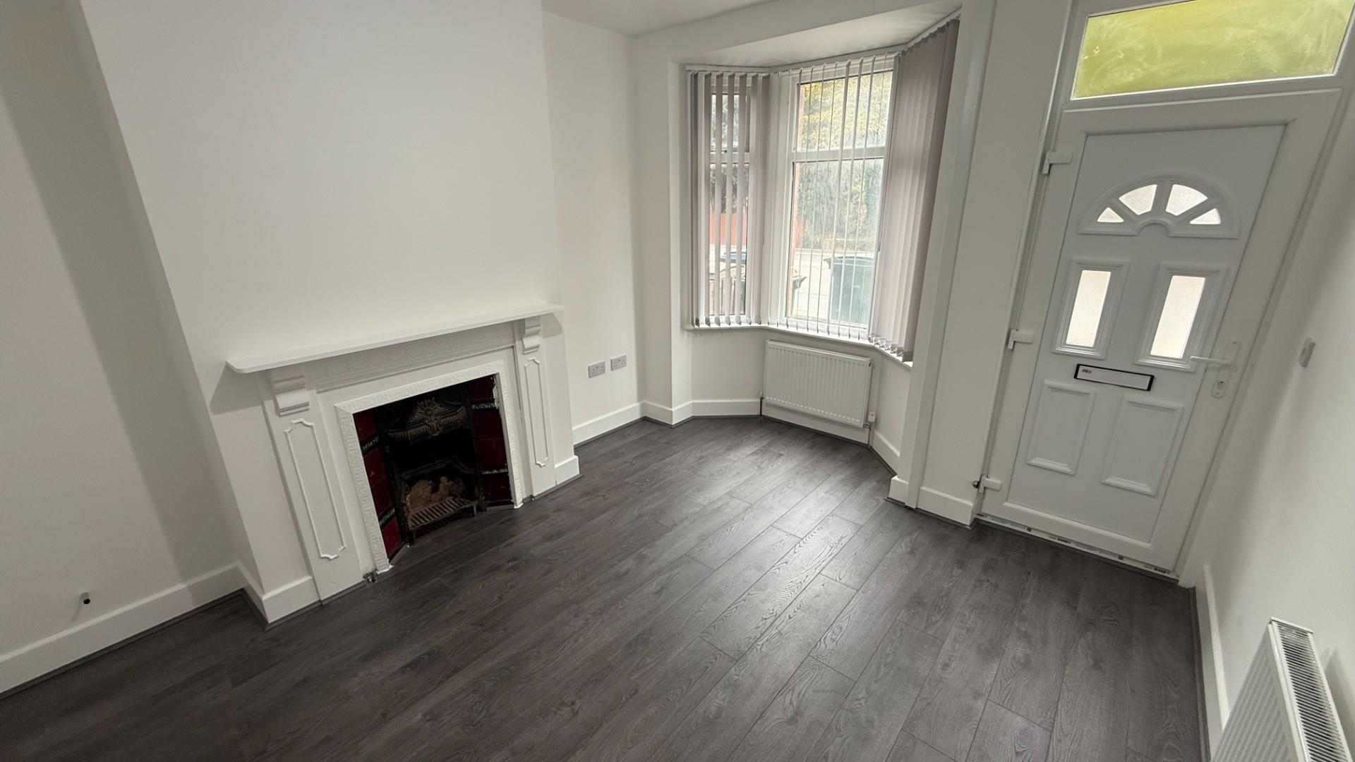 2 bed terraced house to rent in Lockhurst Lane, Coventry 2