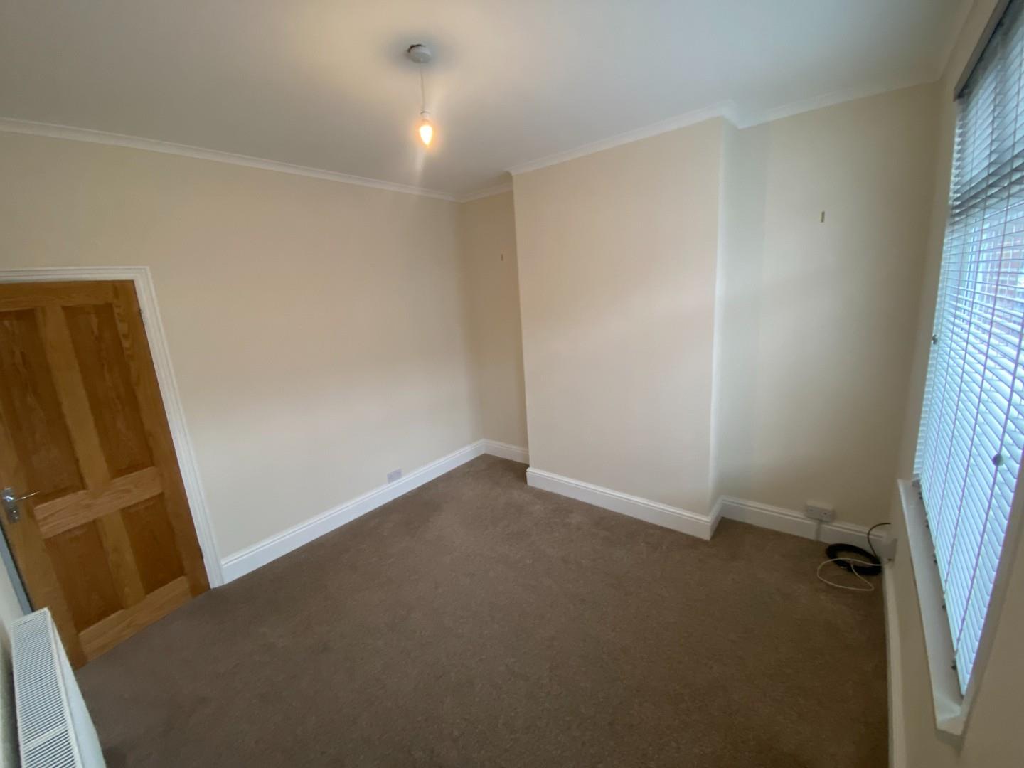 2 bed terraced house to rent in Holmsdale Road, Coventry  - Property Image 2