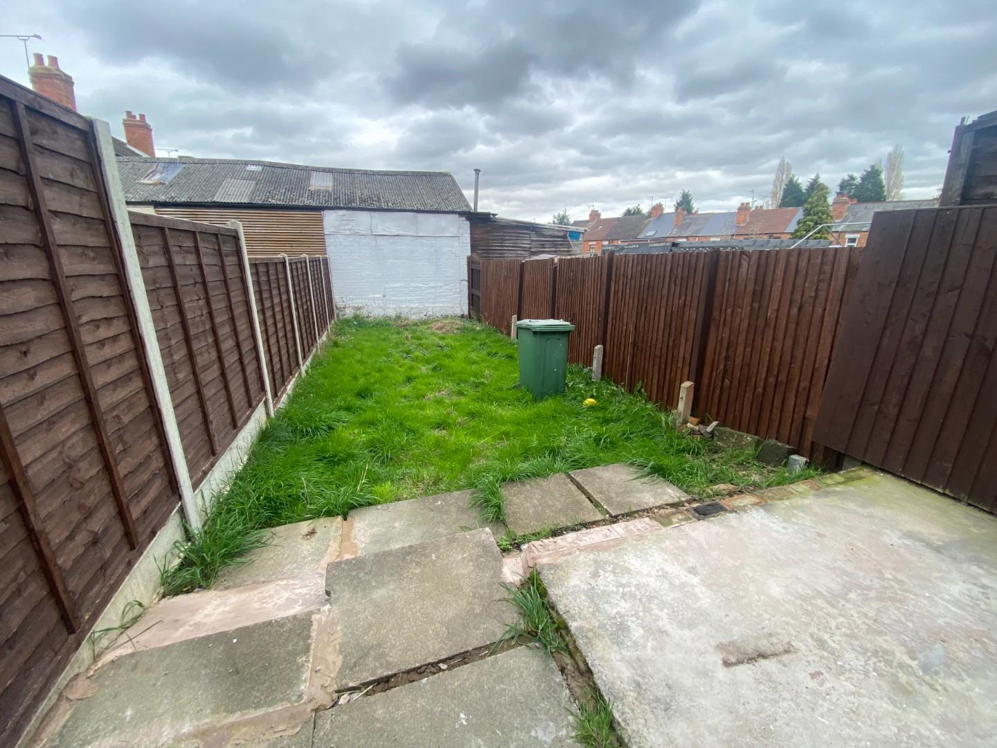 3 bed terraced house to rent in Bulkington Road, Bedworth  - Property Image 6