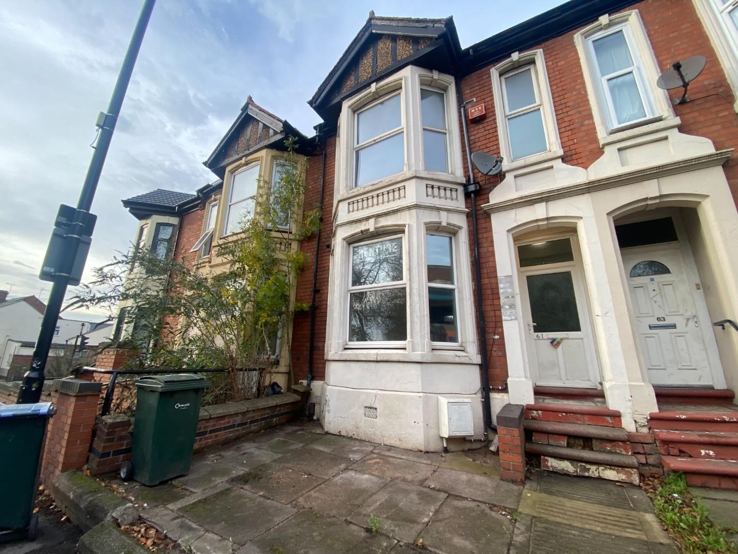 2 bed flat to rent in Walsgrave Road, Coventry  - Property Image 1