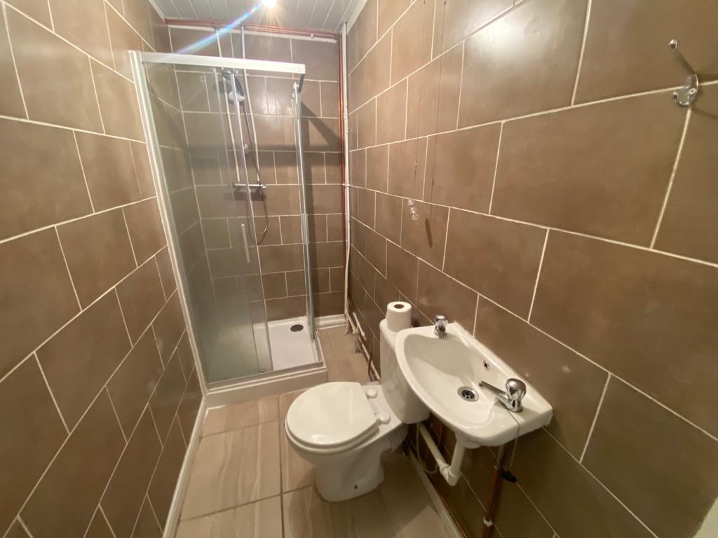 6 bed house share to rent in Holbrook Lane, Coventry  - Property Image 2