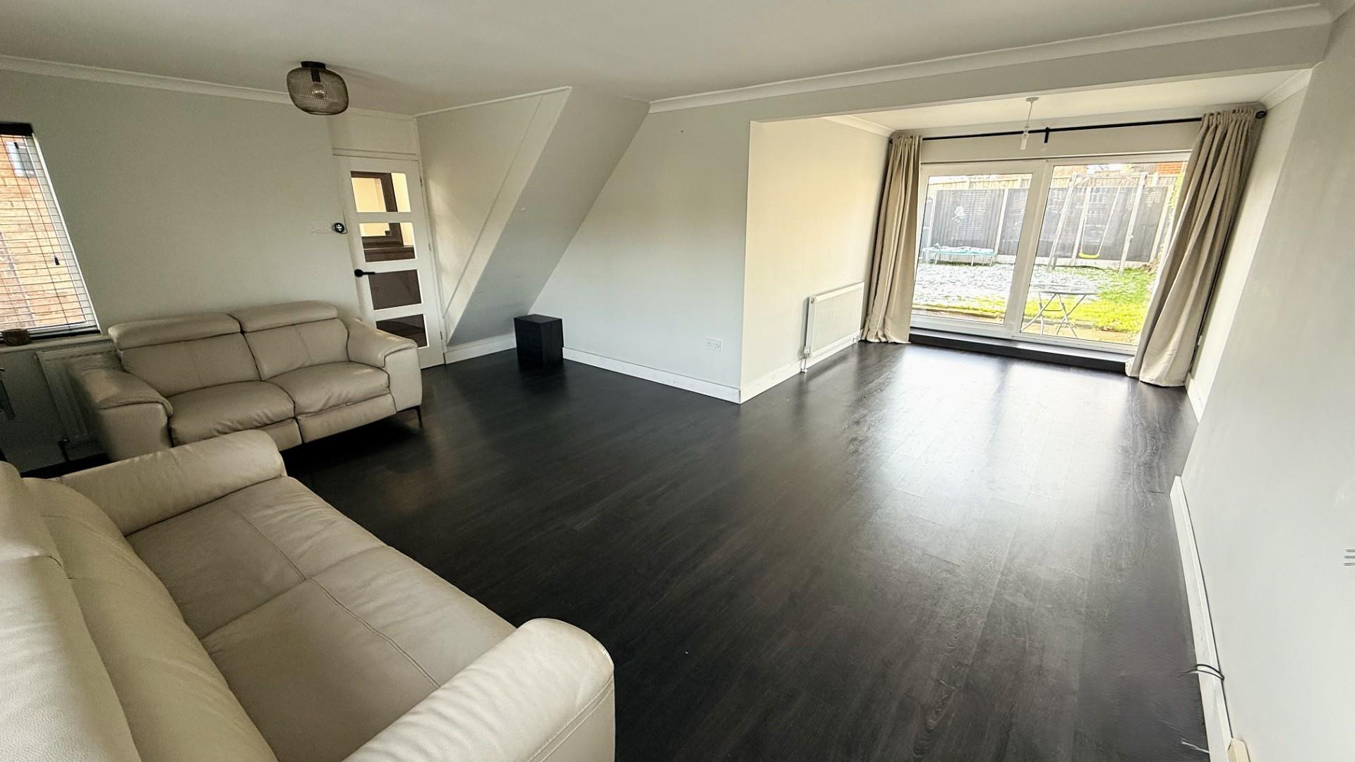 3 bed detached house to rent in Dunchurch Highway, Coventry 2